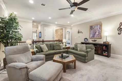 108 Mcgoey Circle The Woodlands TX 77384