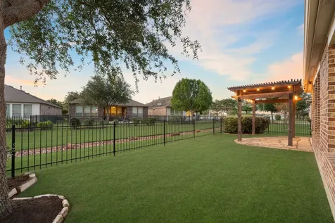 606 Pinyon Court Richmond TX 77469