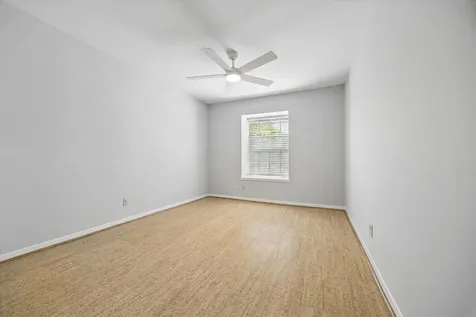 9025 Gaylord Drive 109 Houston TX 77024
