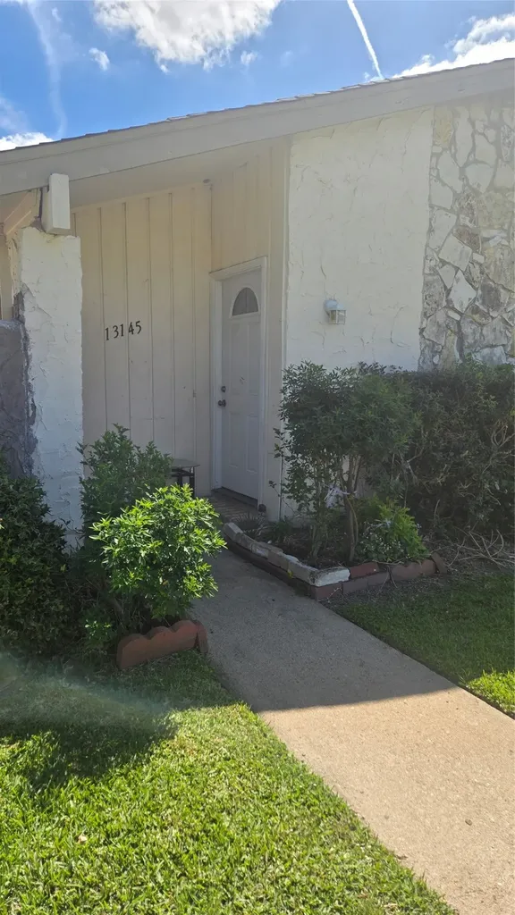 13145 High Star Drive Houston TX 77072