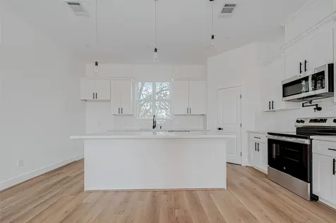 2617 Rosalie Street Houston TX 77004