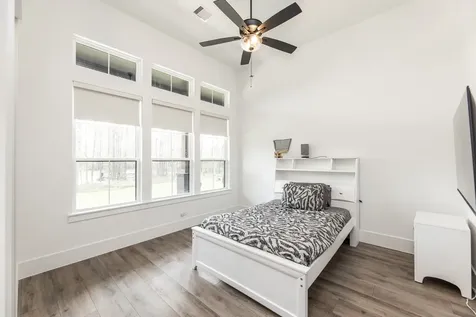 10433 Wagon Pass Trail Willis TX 77378
