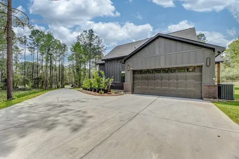 10433 Wagon Pass Trail Willis TX 77378
