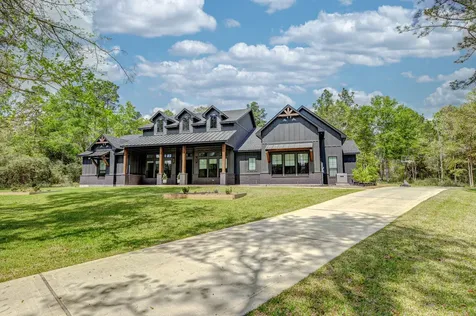 10433 Wagon Pass Trail Willis TX 77378