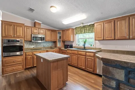 224 County Road 67632 Dayton TX 77535
