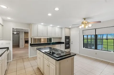 807 Standley Road Madisonville TX 77864