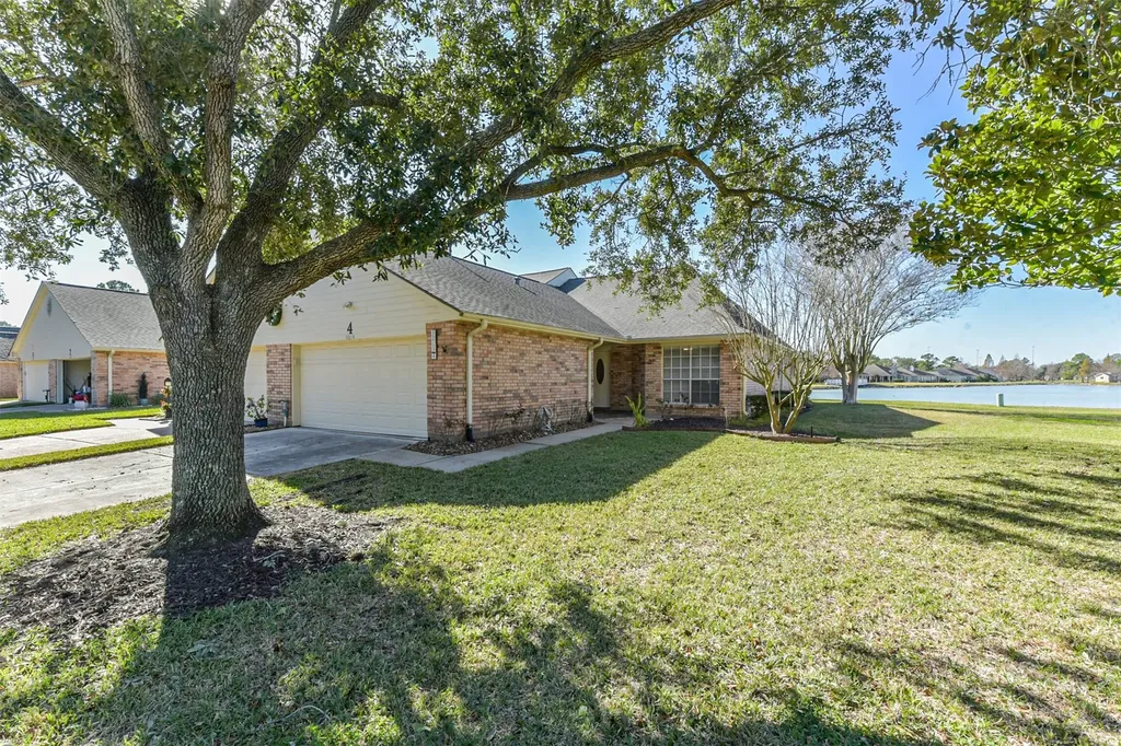 3013 Flower Field Lane 4 Pearland TX 77584
