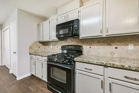 3013 Flower Field Lane 4 Pearland TX 77584