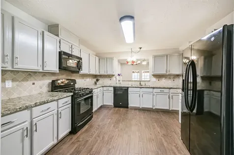3013 Flower Field Lane 4 Pearland TX 77584