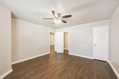 3013 Flower Field Lane 4 Pearland TX 77584