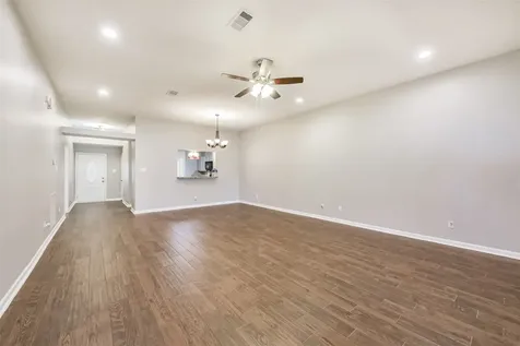3013 Flower Field Lane 4 Pearland TX 77584