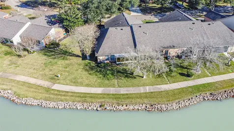 3013 Flower Field Lane 4 Pearland TX 77584