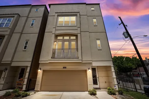 2120 Genesee Street Houston TX 77006