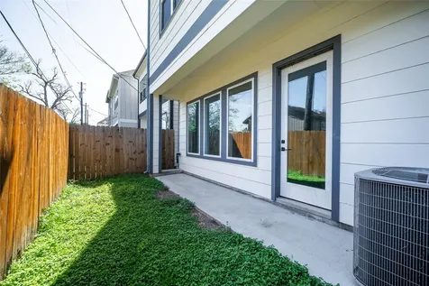 6712 Parker Grove Lane Houston TX 77076