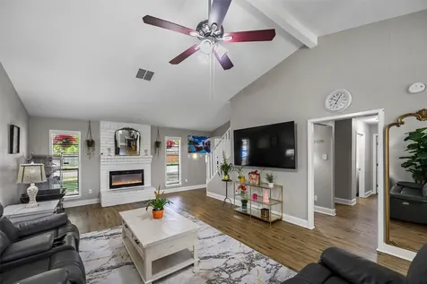 3631 Cedar Gardens Drive Houston TX 77082