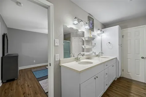3631 Cedar Gardens Drive Houston TX 77082