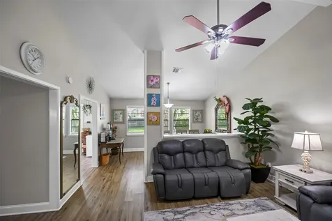 3631 Cedar Gardens Drive Houston TX 77082