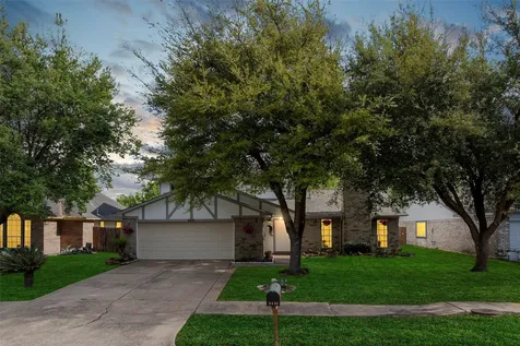 3631 Cedar Gardens Drive Houston TX 77082