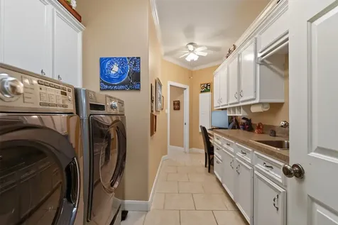 6087 Longmire Trail Conroe TX 77304