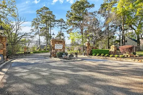 6087 Longmire Trail Conroe TX 77304