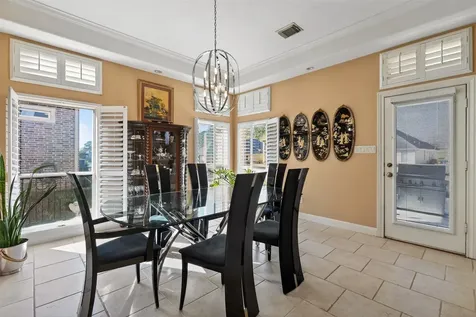 6087 Longmire Trail Conroe TX 77304