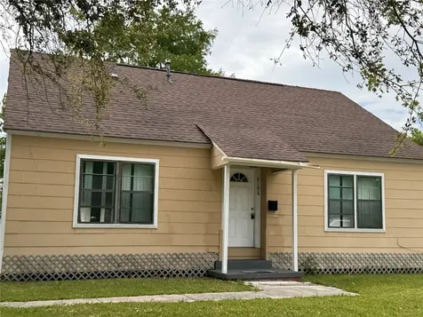 2106 Utah Street Baytown TX 77520