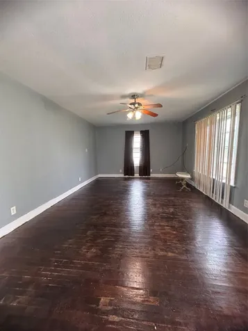 2106 Utah Street Baytown TX 77520