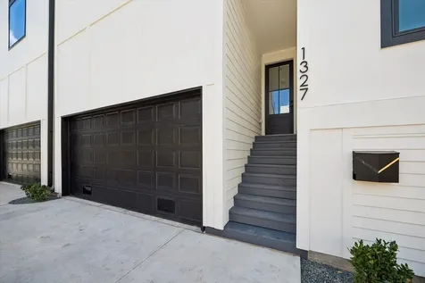 1327 W 22nd Street Houston TX 77008
