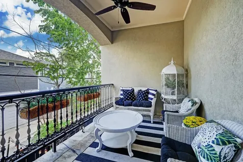 514 Cortlandt Street D Houston TX 77007