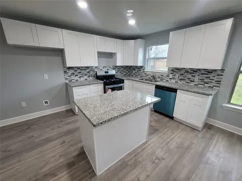 4859 Bellnole Drive Houston TX 77017