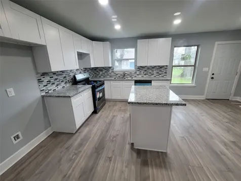 4859 Bellnole Drive Houston TX 77017