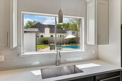 7022 Red Coral Drive Pasadena TX 77505