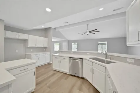7706 Kempsey Lane Houston TX 77040