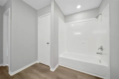 7706 Kempsey Lane Houston TX 77040