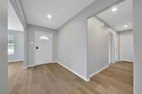 7706 Kempsey Lane Houston TX 77040