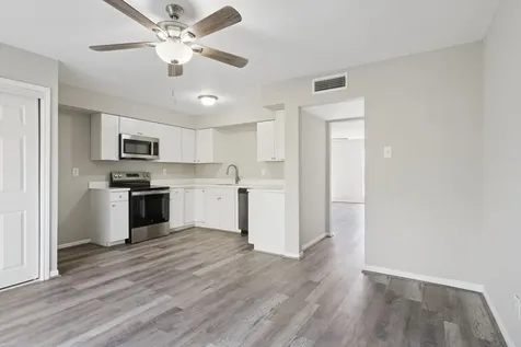 9114 Kempwood Drive 9114 Houston TX 77080
