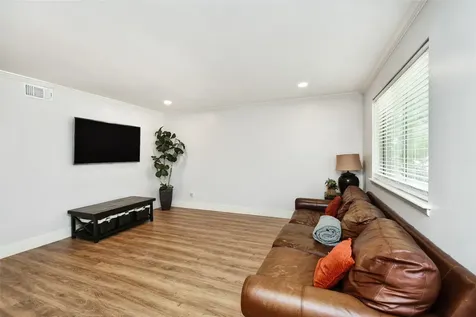 6426 Kentwick Drive 24/4 Houston TX 77084