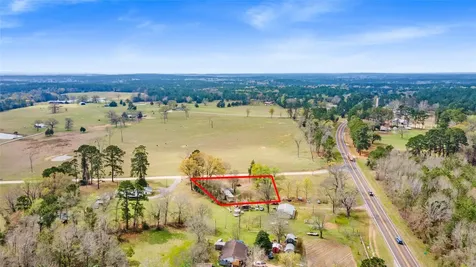 177 County Road 1200 Grapeland TX 75844