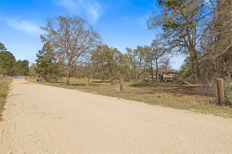 177 County Road 1200 Grapeland TX 75844