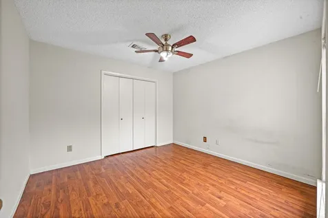 10714 Sherburne Drive Houston TX 77072
