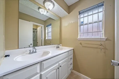 10714 Sherburne Drive Houston TX 77072