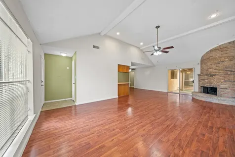 10714 Sherburne Drive Houston TX 77072
