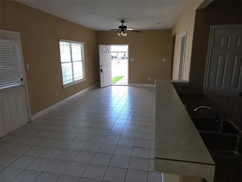 7709 Rhobell Street B Houston TX 77016