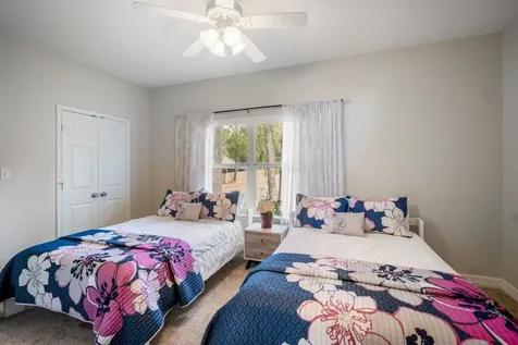 615 Inlet Drive Livingston TX 77351