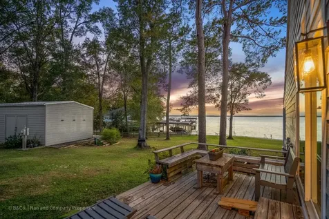 615 Inlet Drive Livingston TX 77351