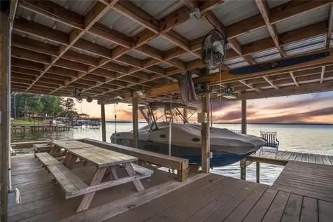 615 Inlet Drive Livingston TX 77351