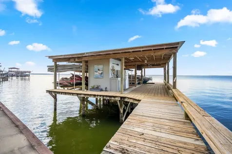 615 Inlet Drive Livingston TX 77351