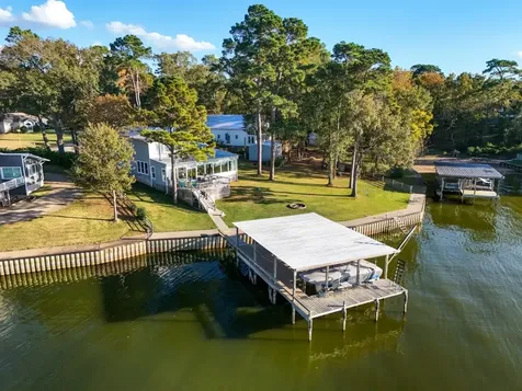 615 Inlet Drive Livingston TX 77351