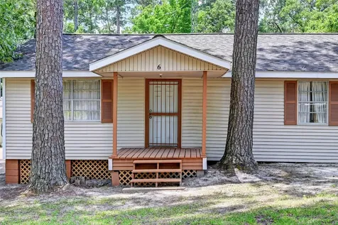 6 Hickory Hollow Huntsville TX 77320