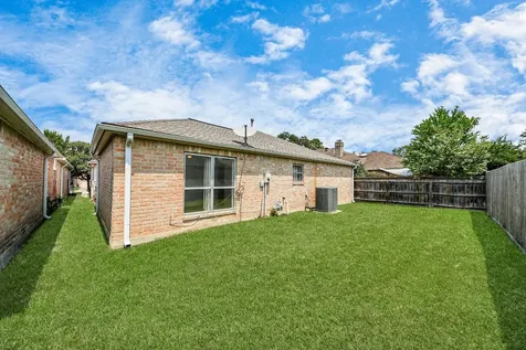 6523 Oakland Hills Drive Houston TX 77069
